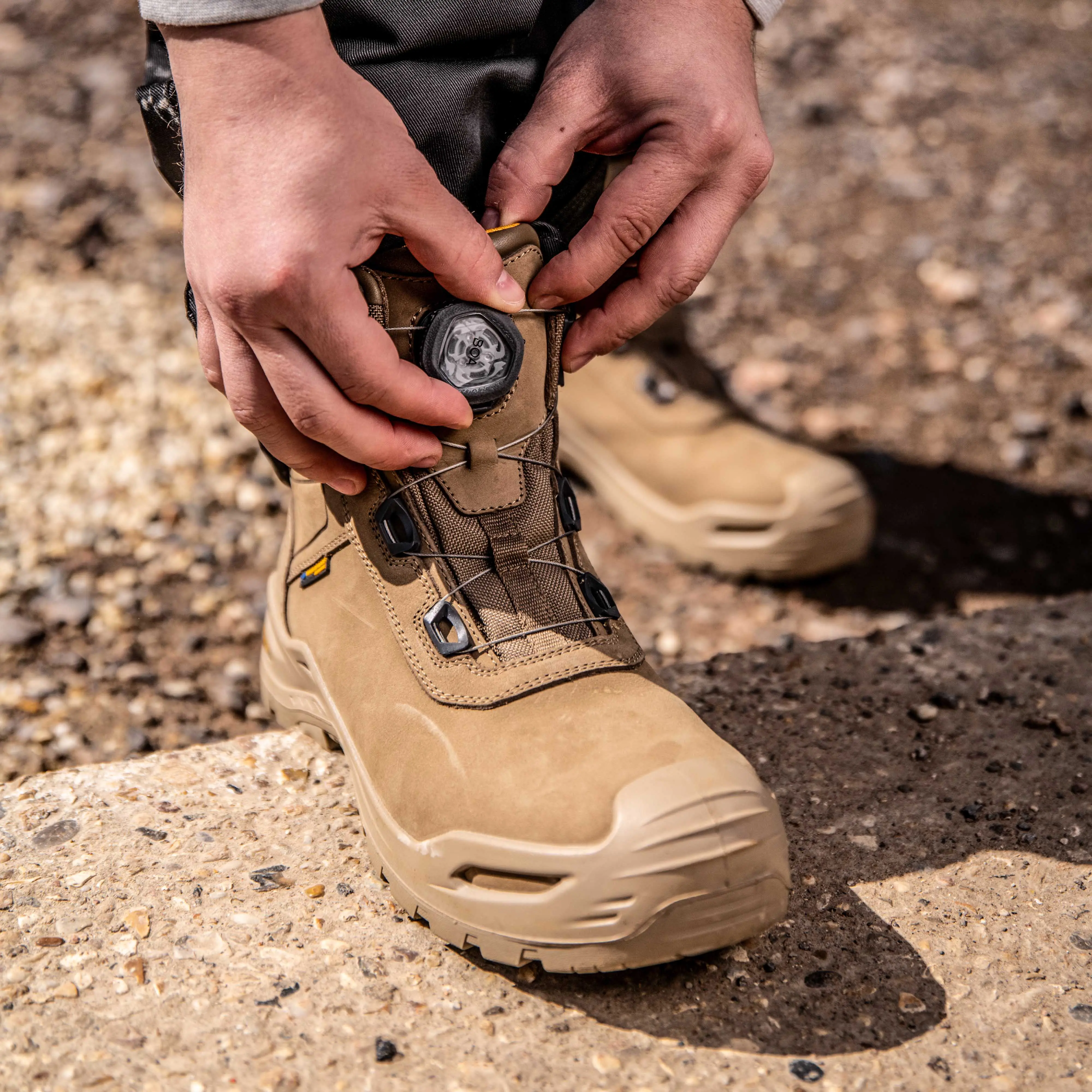 DEWALT Apex BOA® Men's Waterproof, Nubuck Leather, Composite Safety Toe Work Boot - Image 7