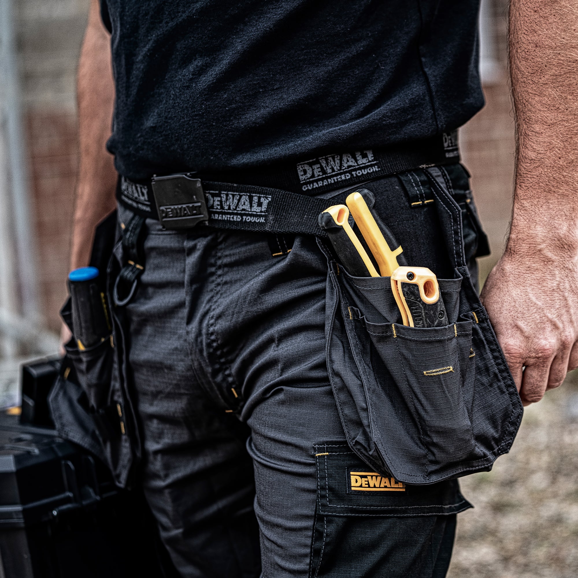 DEWALT Barstow Men's Pro-Stretch, Holster Pocket, Slim Fit Work Pants - Image 5