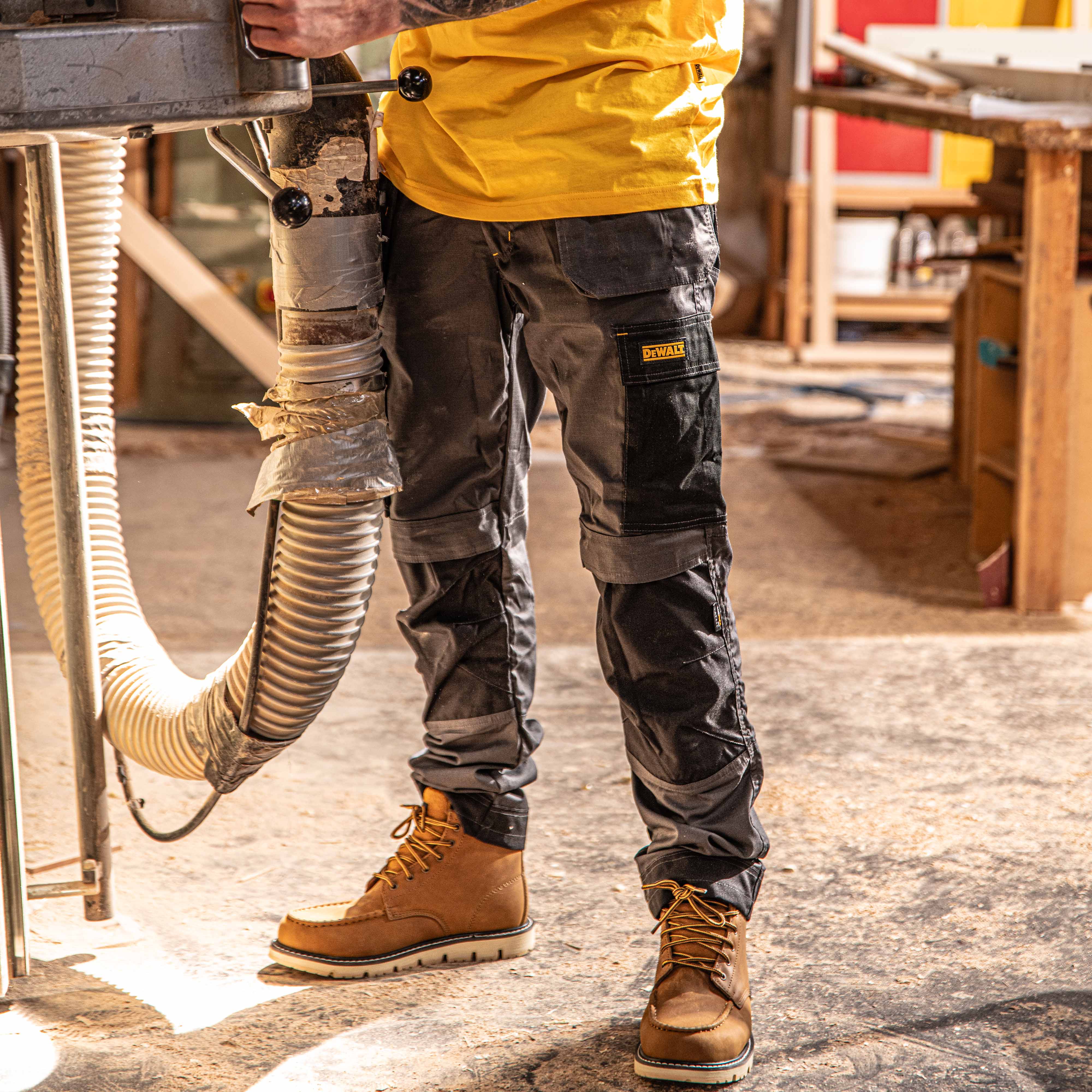 DEWALT Barstow Men's Pro-Stretch, Holster Pocket, Slim Fit Work Pants - Image 8