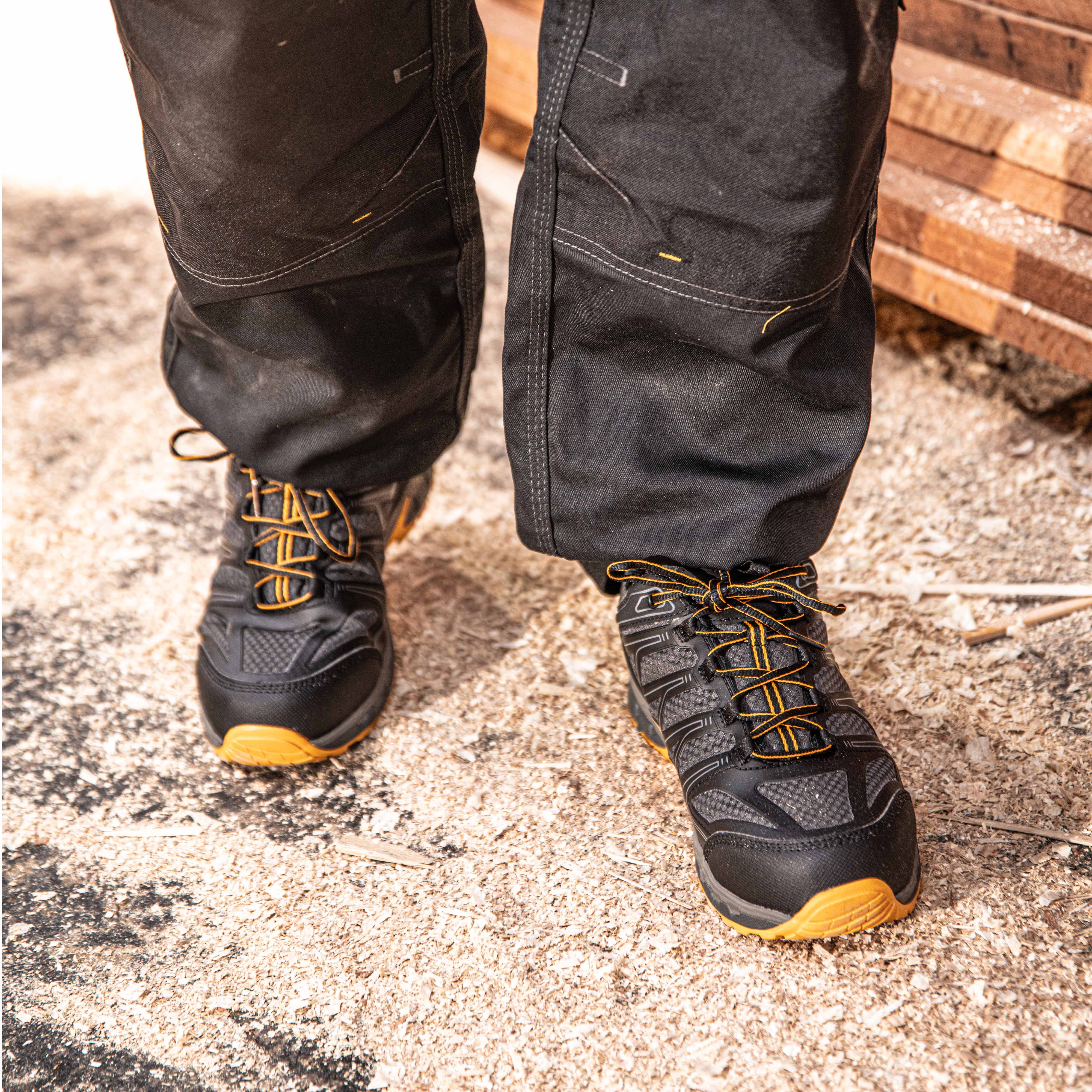 DEWALT Boron Men's Aluminum Safety Toe, Lightweight, Work Shoes - Image 6