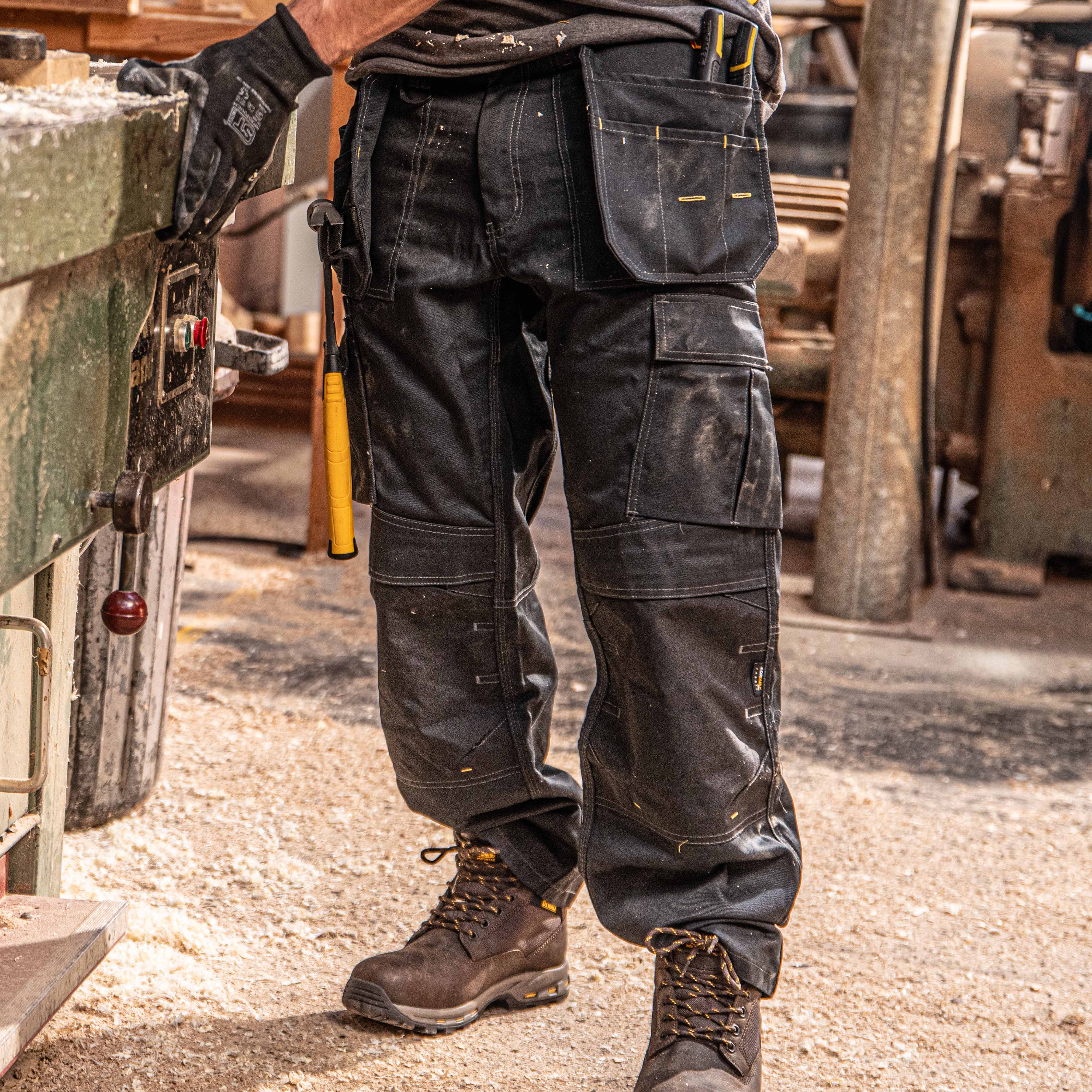 DEWALT ProTradesman Men's Cotton Poly, Holster Pocket, Stretch Work Pant - Image 5