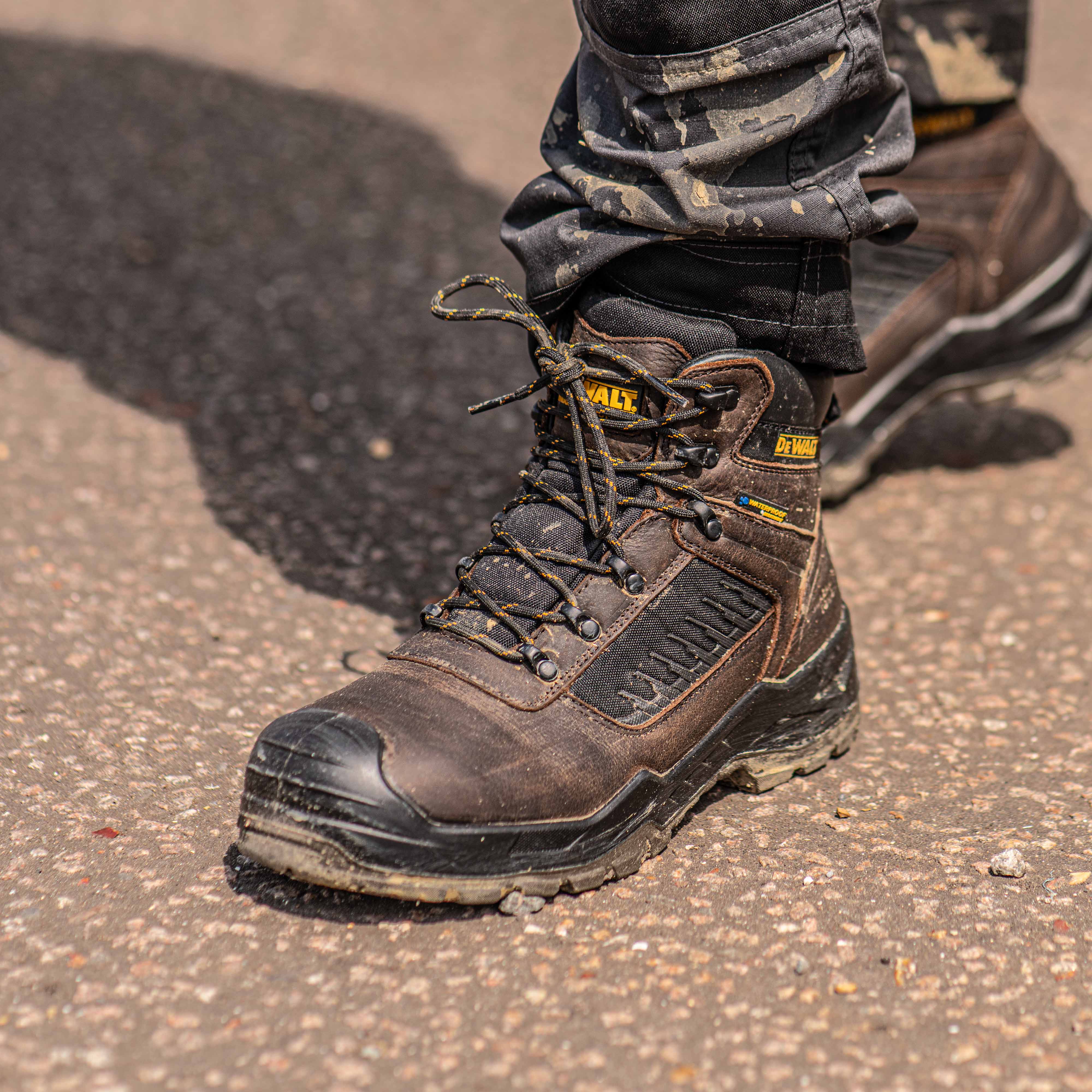 DEWALT Reynolds Men's Leather, Steel Safety Toe, Waterproof Work Boot - Image 7