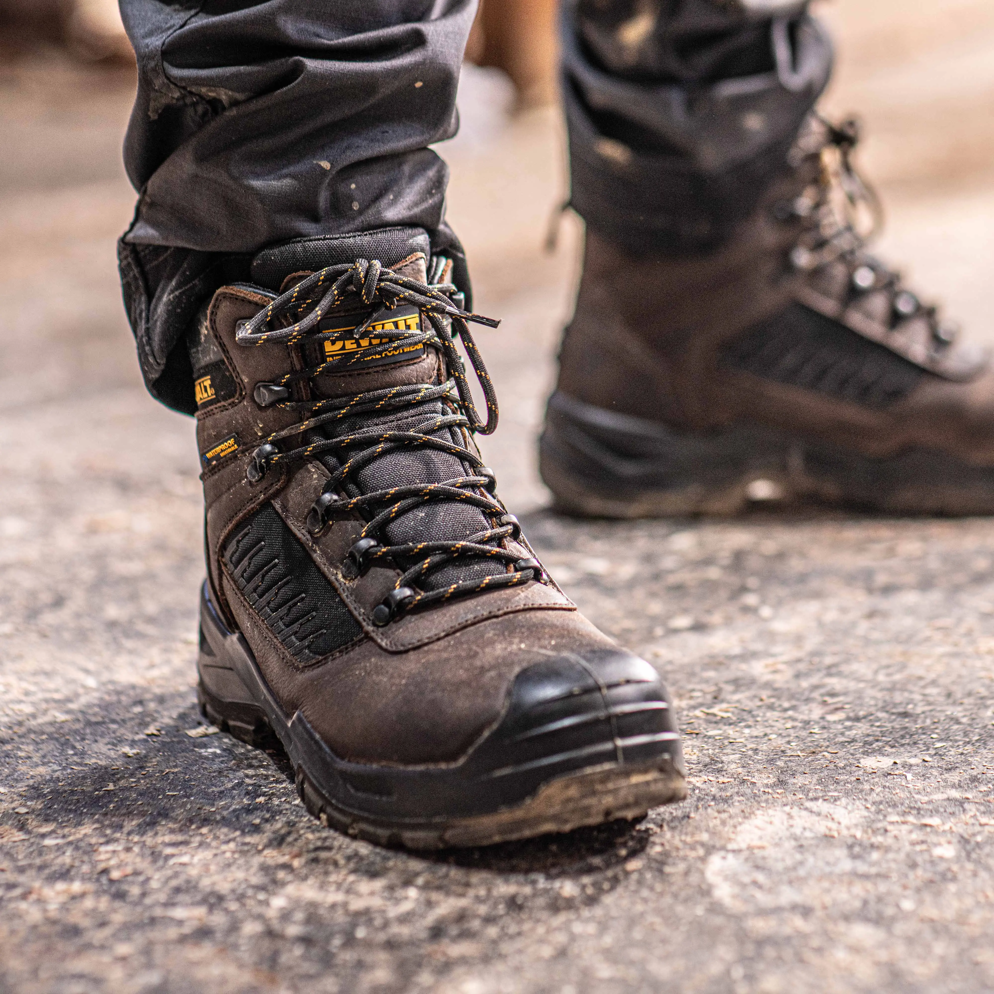 DEWALT Reynolds Men's Leather, Steel Safety Toe, Waterproof Work Boot - Image 8